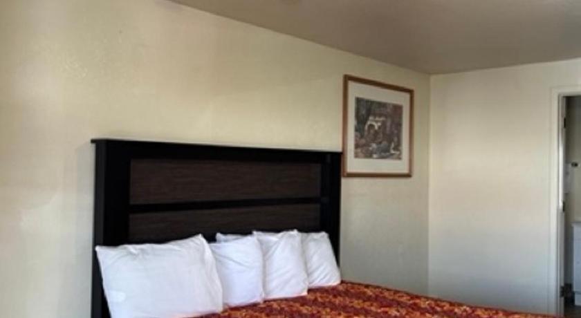 Travelodge By Wyndham Gallup Buitenkant foto