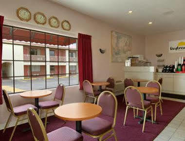 Travelodge By Wyndham Gallup Buitenkant foto