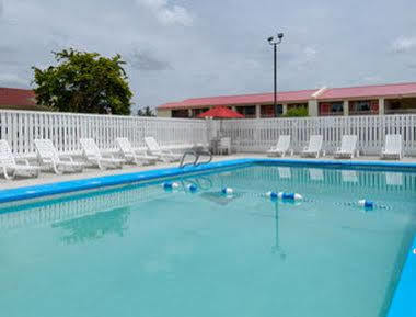 Travelodge By Wyndham Gallup Buitenkant foto